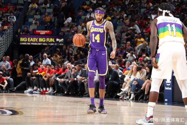 高式的轻巧 高式的轻巧